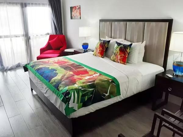 Survivor Samoa Beach Resort Falelatai Exteriör bild